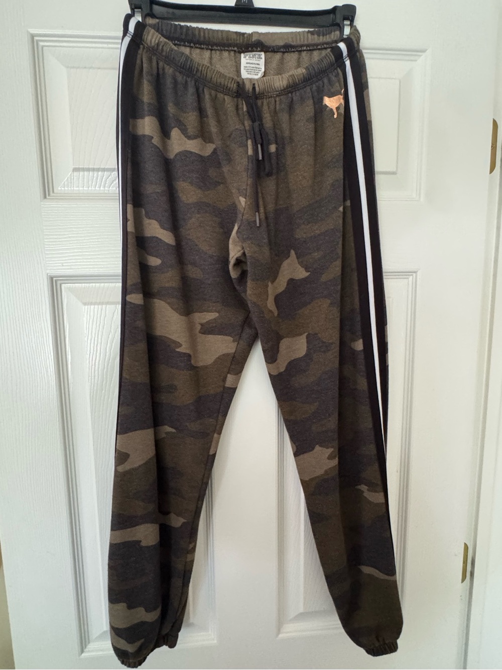 PINK Victoria's Secret Women's Camo Jogger Pants with Side Stripes sz small